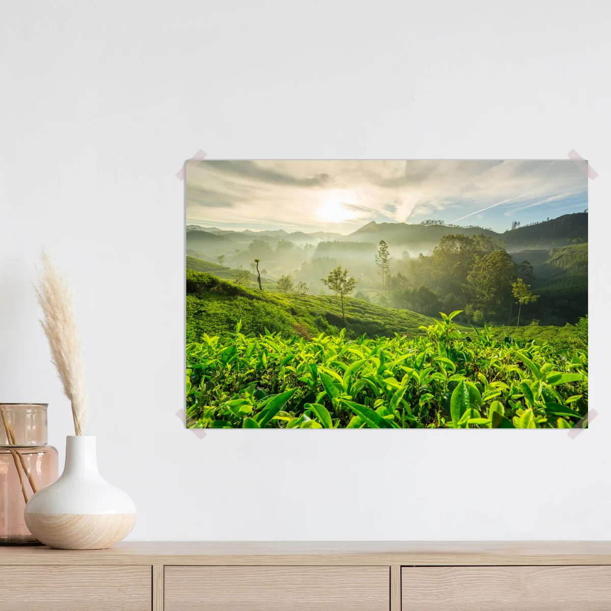 Poster sonnenaufgang über den teeplantagen von Munnar Poster sonnenaufgang über den teeplantagen von Munnar