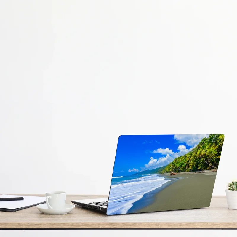 Naklejka na laptopa dzika plaża w Corcovado, Kostaryka