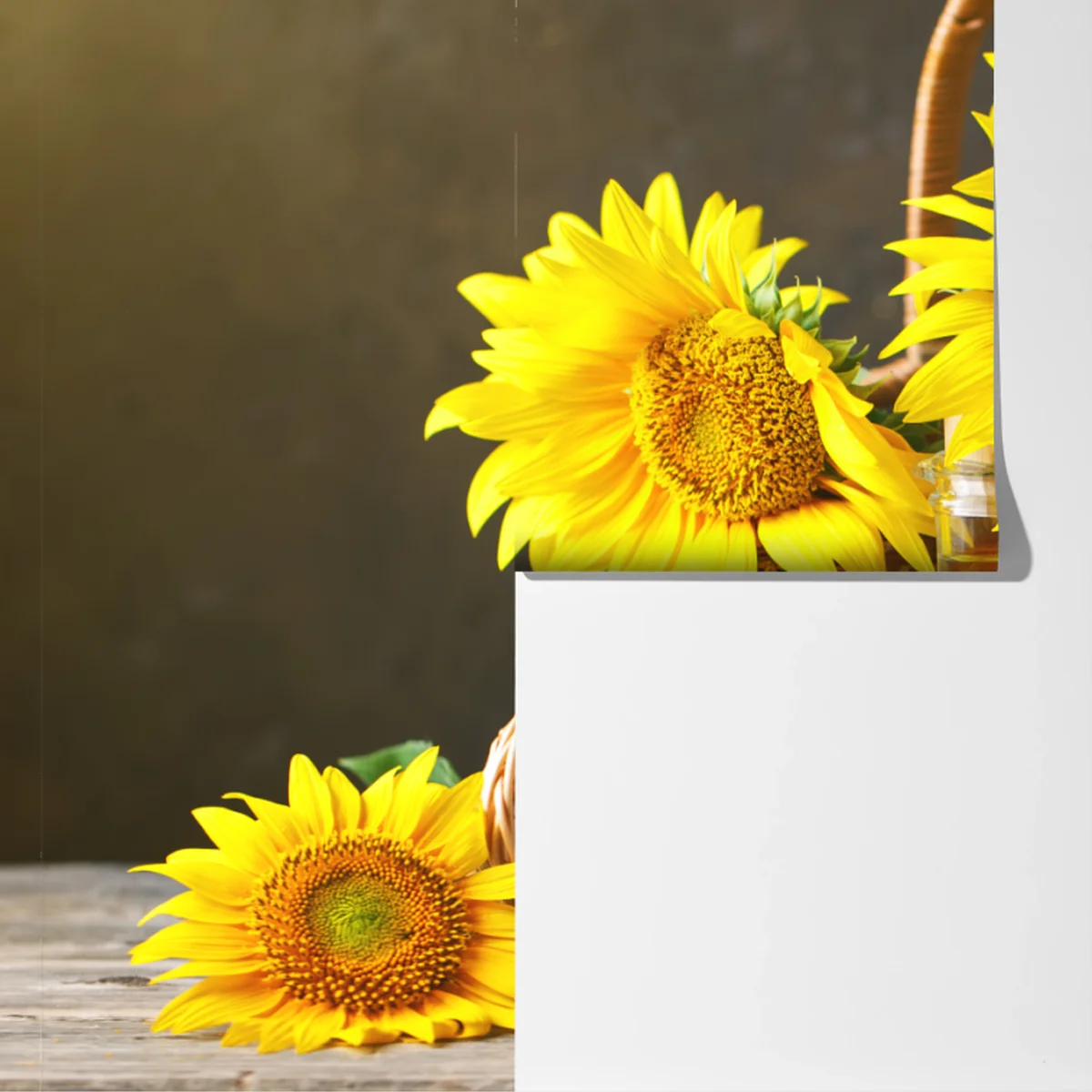 Fototapete leuchtendes stillleben mit sonnenblumen, kernen und öl Fototapete leuchtendes stillleben mit sonnenblumen, kernen und öl