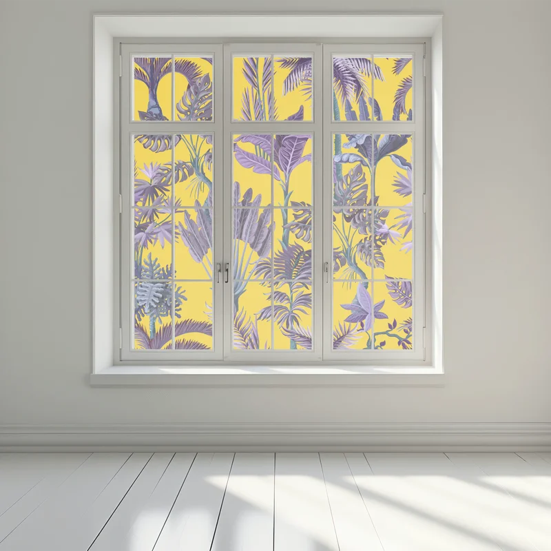 Naklejka na okno tropikalne fioletowe liście na żółtym tle