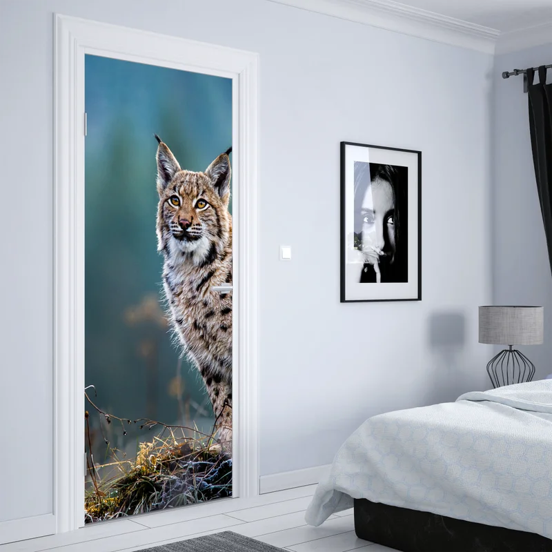 Türaufkleber majestätischer luchs in natürlichem habitat