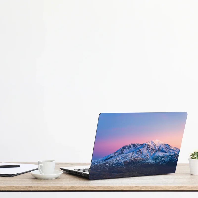 Laptop-Aufkleber sonnenuntergang über Mount St. Helens im winter