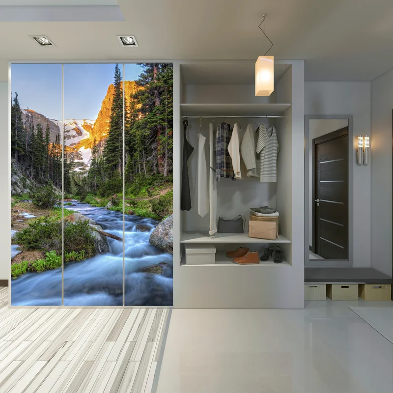 Schrankaufkleber goldener gipfel über alpenbach