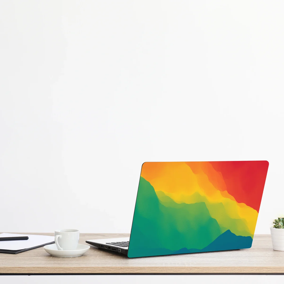 Laptop-Aufkleber kräftiger geschichteter bergverlauf Laptop-Aufkleber kräftiger geschichteter bergverlauf