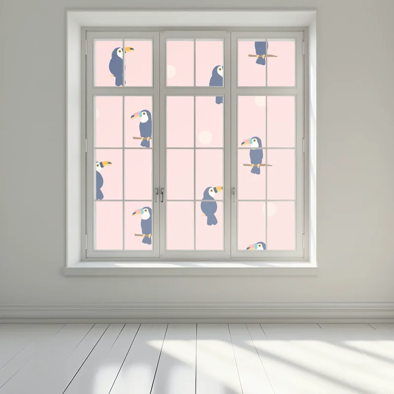 Naklejka na okno wesoły wzór z tukanami na pastelowym różu