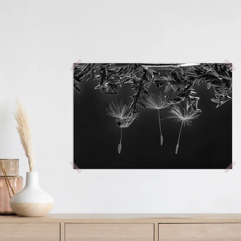 Poster zarte löwenzahnsamen im flug • Poster bei Wallnifity® Poster zarte löwenzahnsamen im flug • Poster bei Wallnifity®