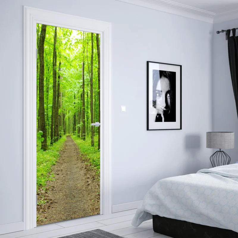 Türaufkleber ruhiger grüner waldweg
