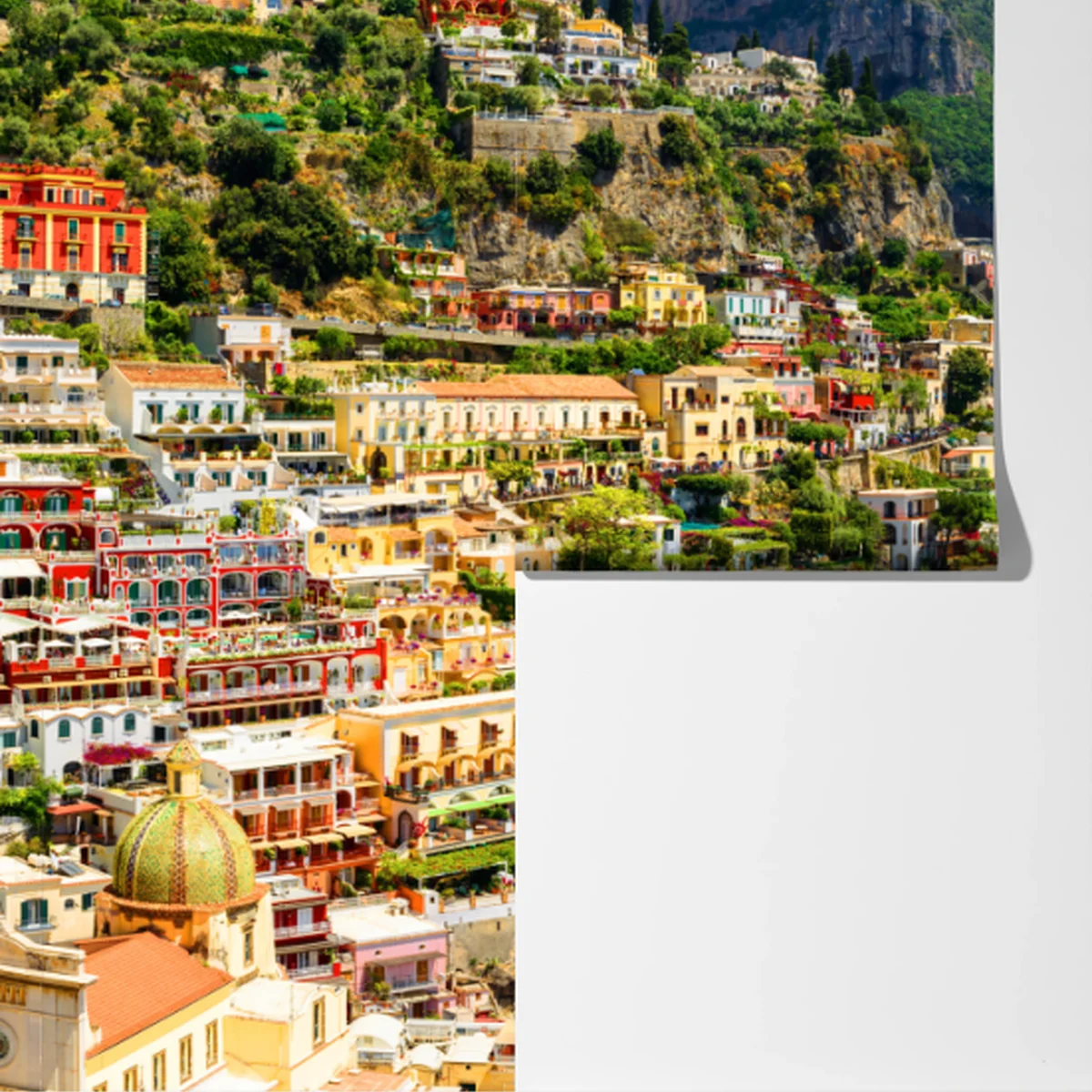 Fototapete bunte panoramaaufnahme eines küstenortes am hang Fototapete bunte panoramaaufnahme eines küstenortes am hang