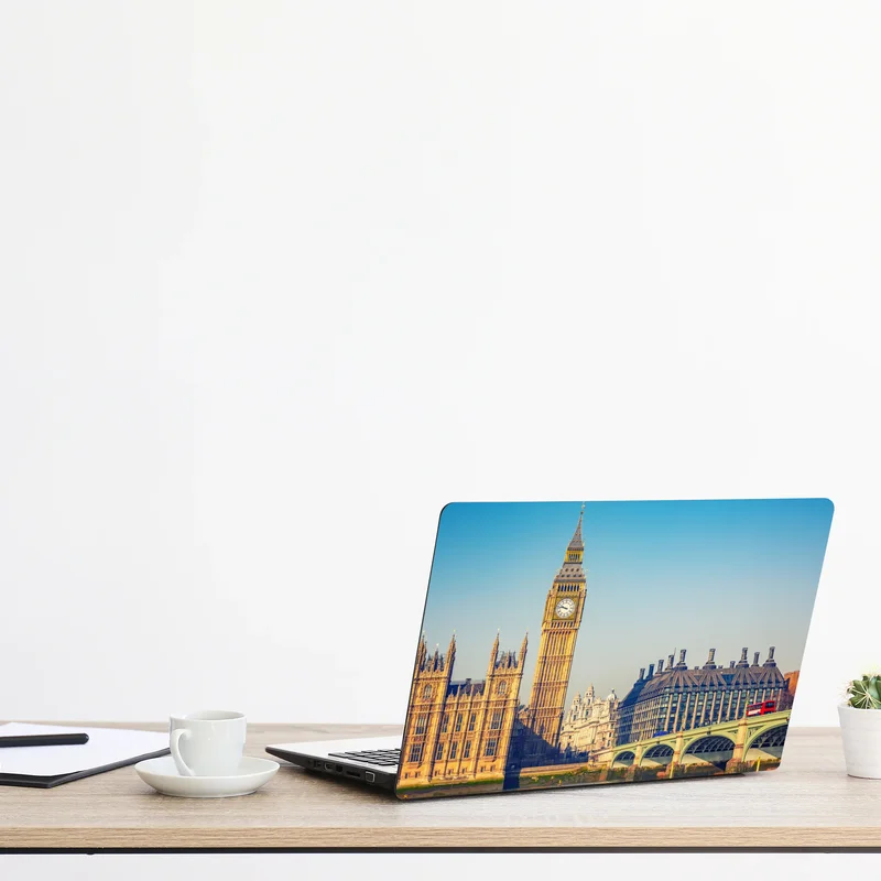 Laptop-Aufkleber London mit Big Ben und Westminster Bridge