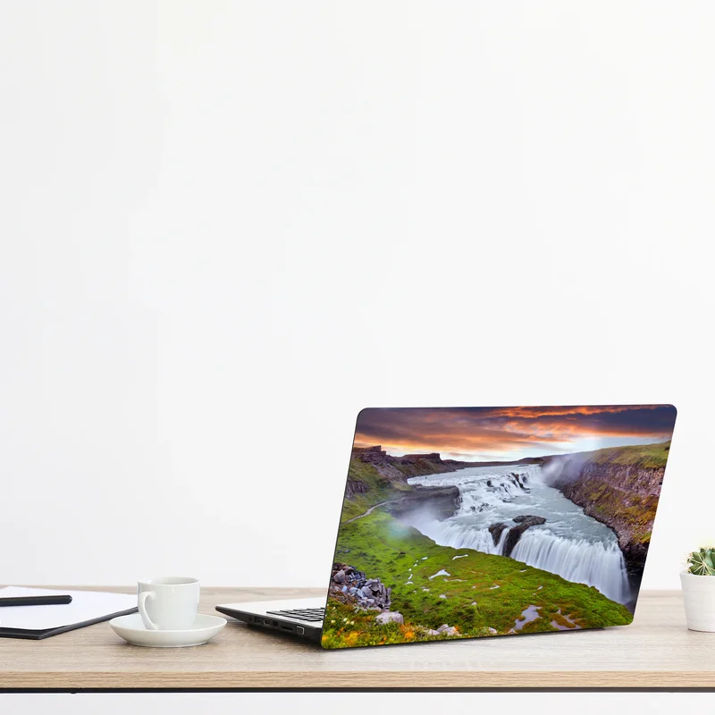 Naklejka na laptopa panoramiczny widok wodospadu Gullfoss