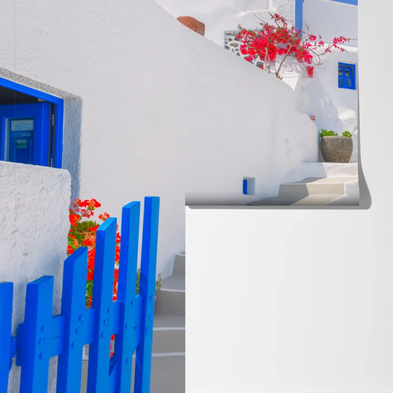 Fototapete Santorini weiße häuser mit blauen akzenten Fototapete Santorini weiße häuser mit blauen akzenten