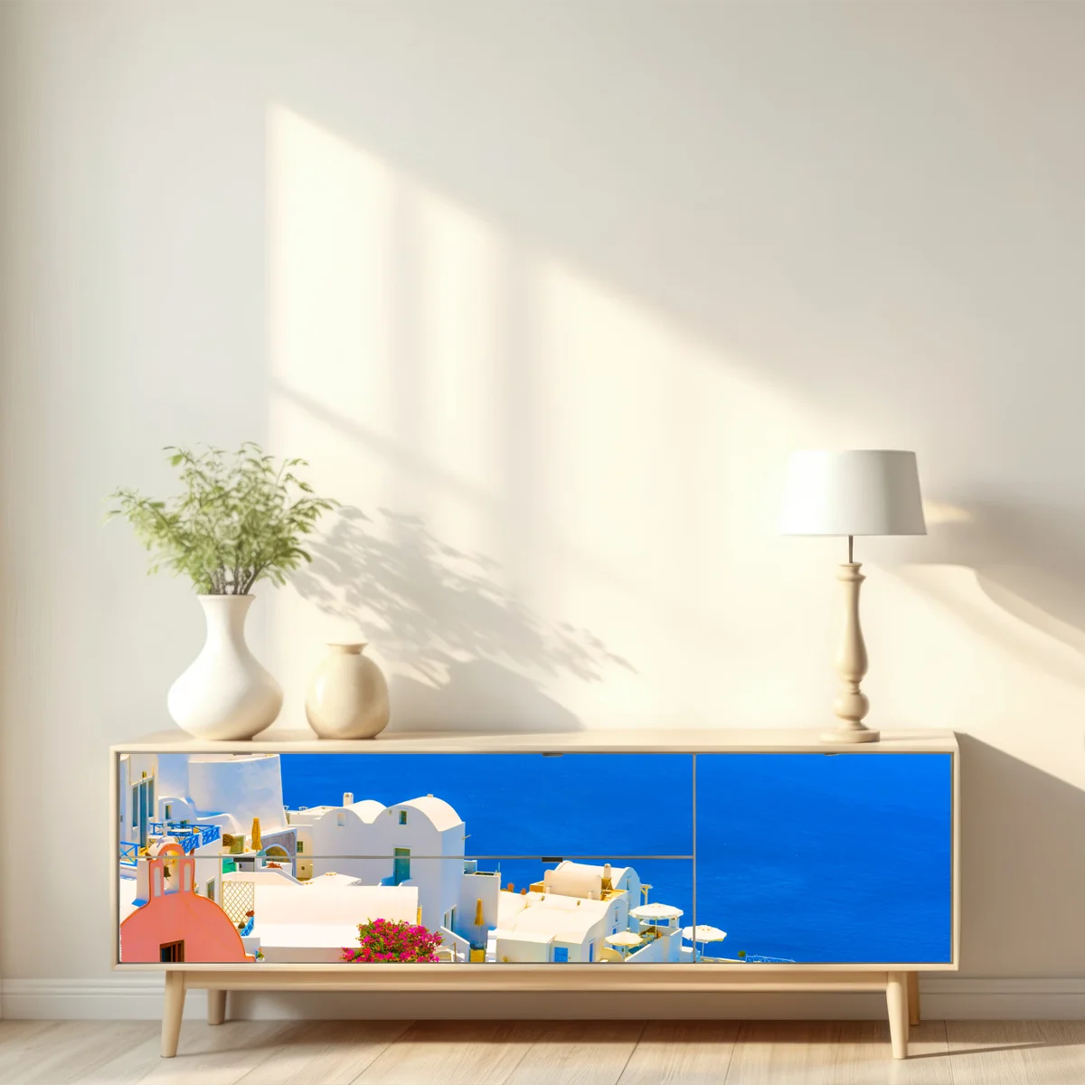 Repositionierbarer Aufkleber sonniger blick auf Santorini mit weißen häusern und blauem meer Repositionierbarer Aufkleber sonniger blick auf Santorini mit weißen häusern und blauem meer