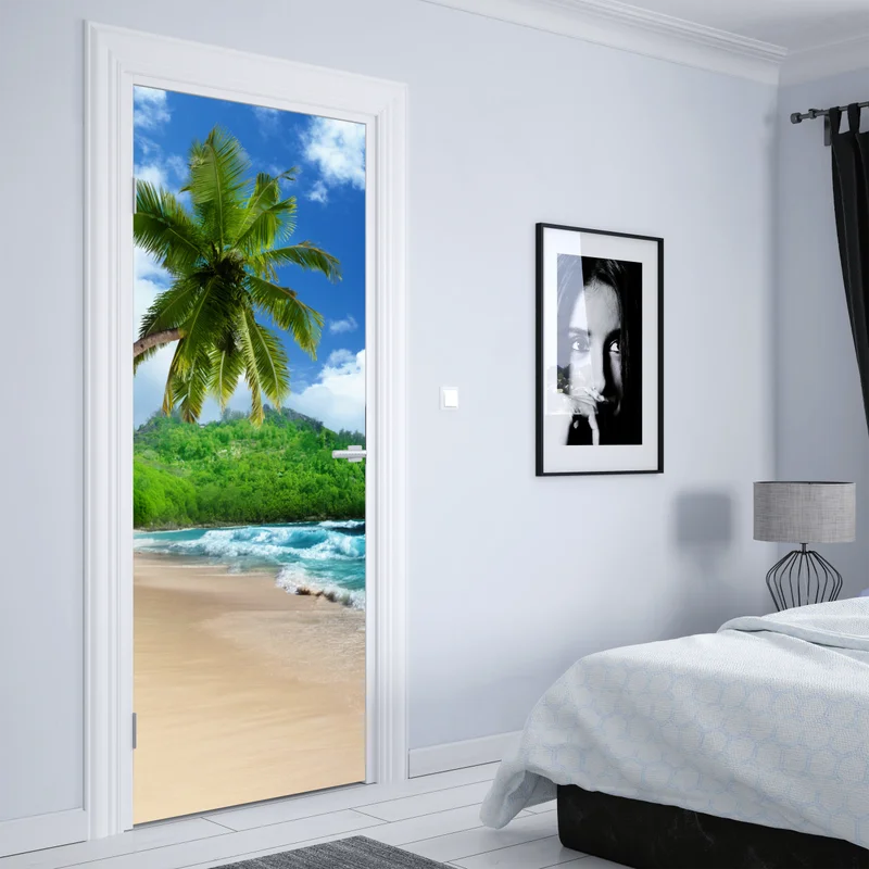 Türaufkleber ruhiger tropischer strand auf Mahe, Seychellen