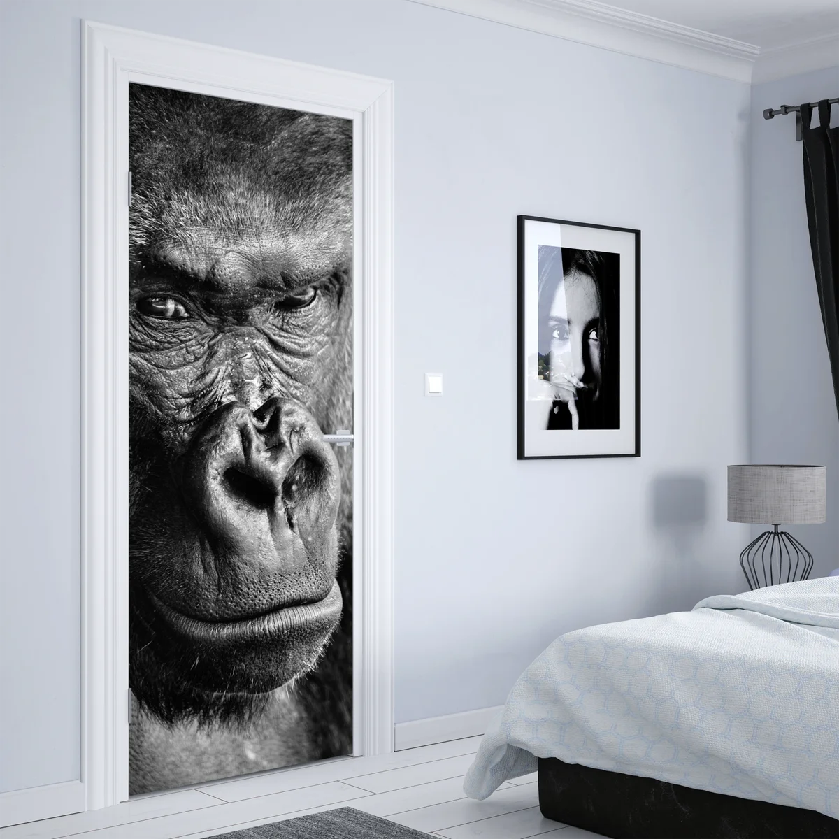 Türaufkleber intensives gorilla-porträt in schwarzweiß Türaufkleber intensives gorilla-porträt in schwarzweiß