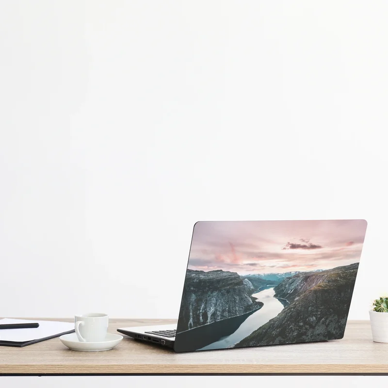 Laptop-Aufkleber ruhiger fjord bei sonnenuntergang