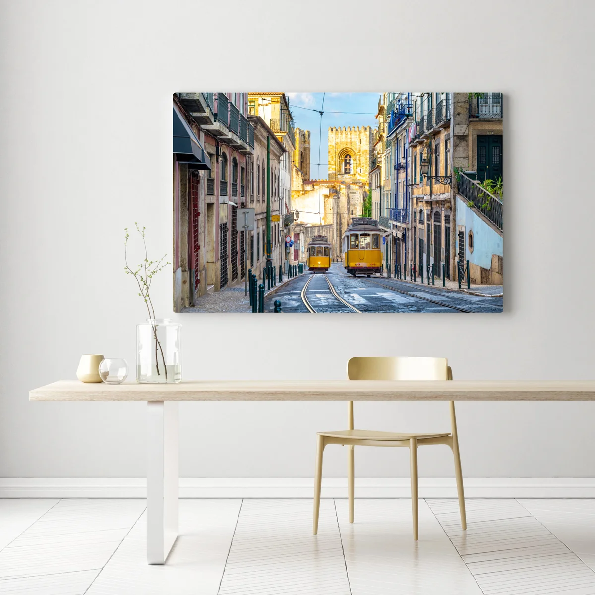 Leinwandbild sonnige straßenbahnen in Lissabon Leinwandbild sonnige straßenbahnen in Lissabon