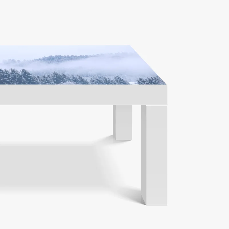 Tischaufkleber und Schreibtischaufkleber winternebel über nadelwald