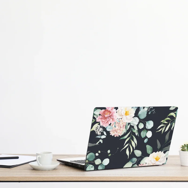 Laptop-Aufkleber elegantes aquarell-blumenmuster auf dunklem hintergrund