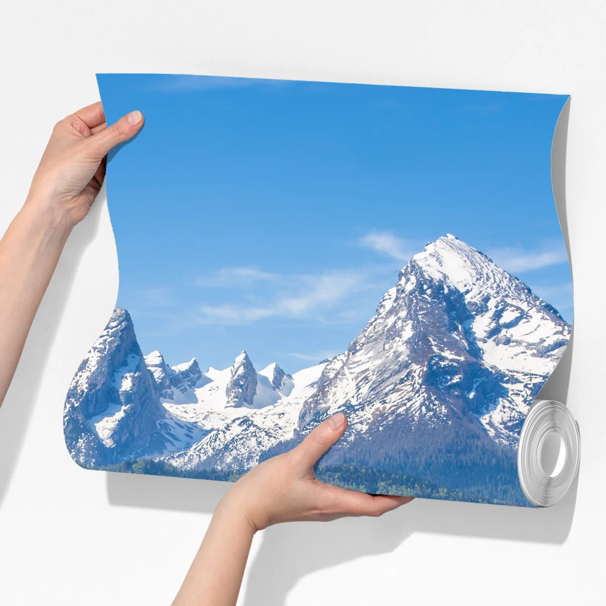 Fototapete ruhige alpenwiese mit berggipfeln Fototapete ruhige alpenwiese mit berggipfeln