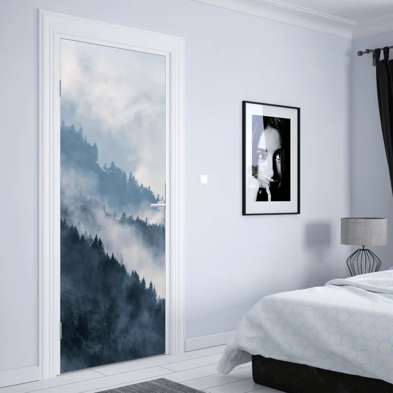 Türaufkleber nebelverhangene bergkämme Türaufkleber nebelverhangene bergkämme