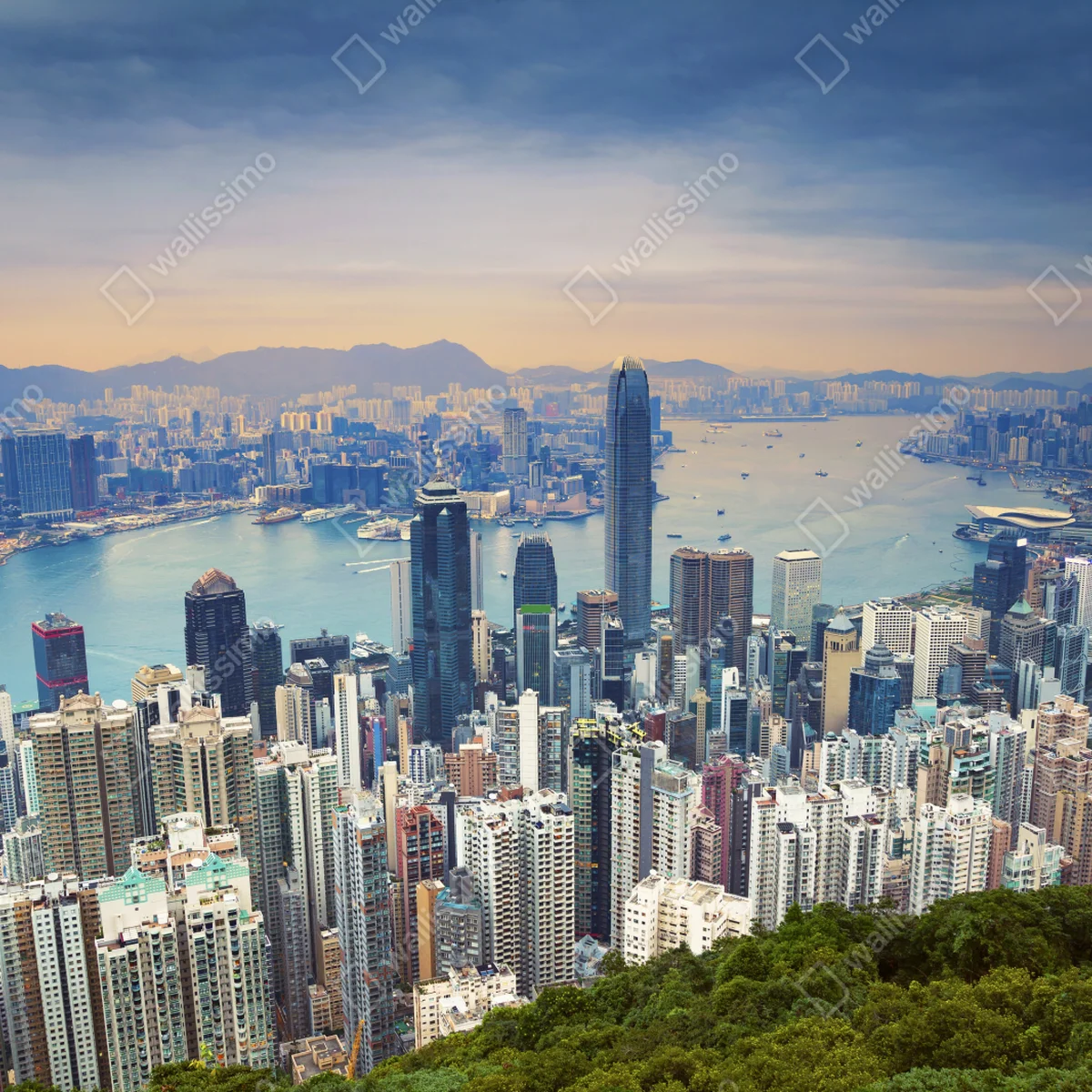 Naklejka na laptopa Hong Kong panorama miasta o zmierzchu Naklejka na laptopa Hong Kong panorama miasta o zmierzchu