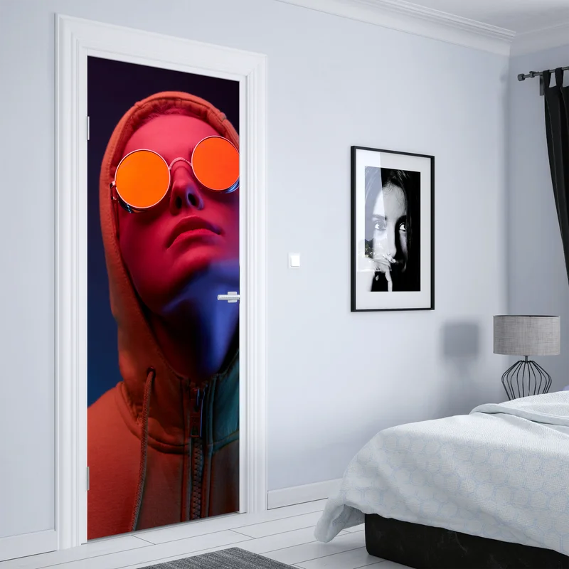 Türaufkleber neon-porträt mit runden sonnenbrillen Türaufkleber neon-porträt mit runden sonnenbrillen