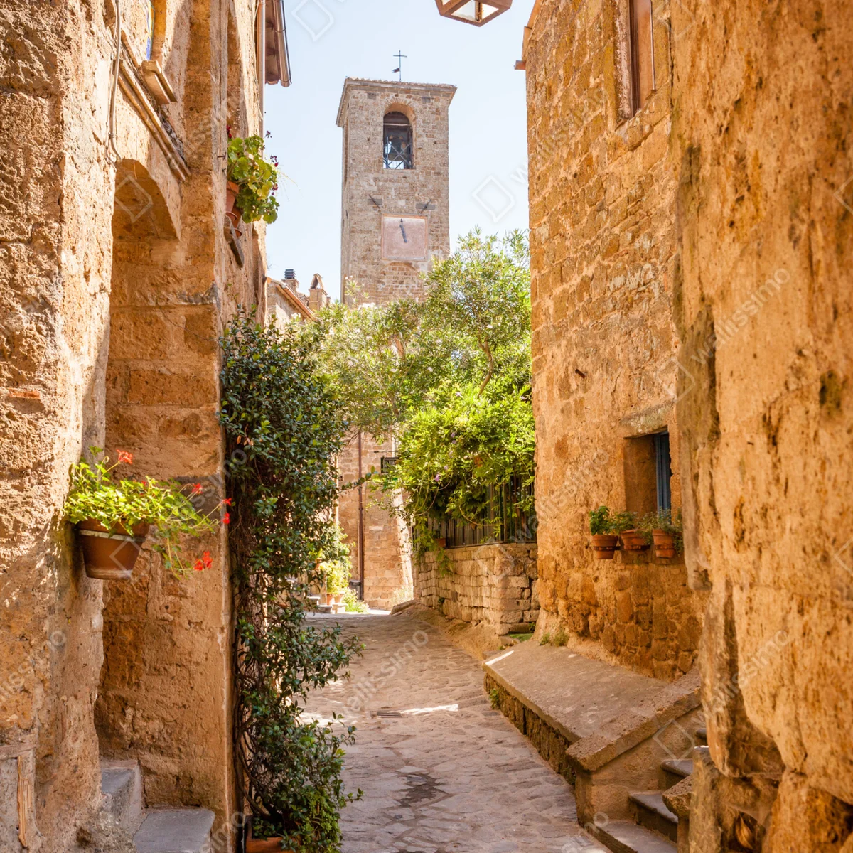 Poster sonnige gasse in Civita di Bagnoregio Poster sonnige gasse in Civita di Bagnoregio