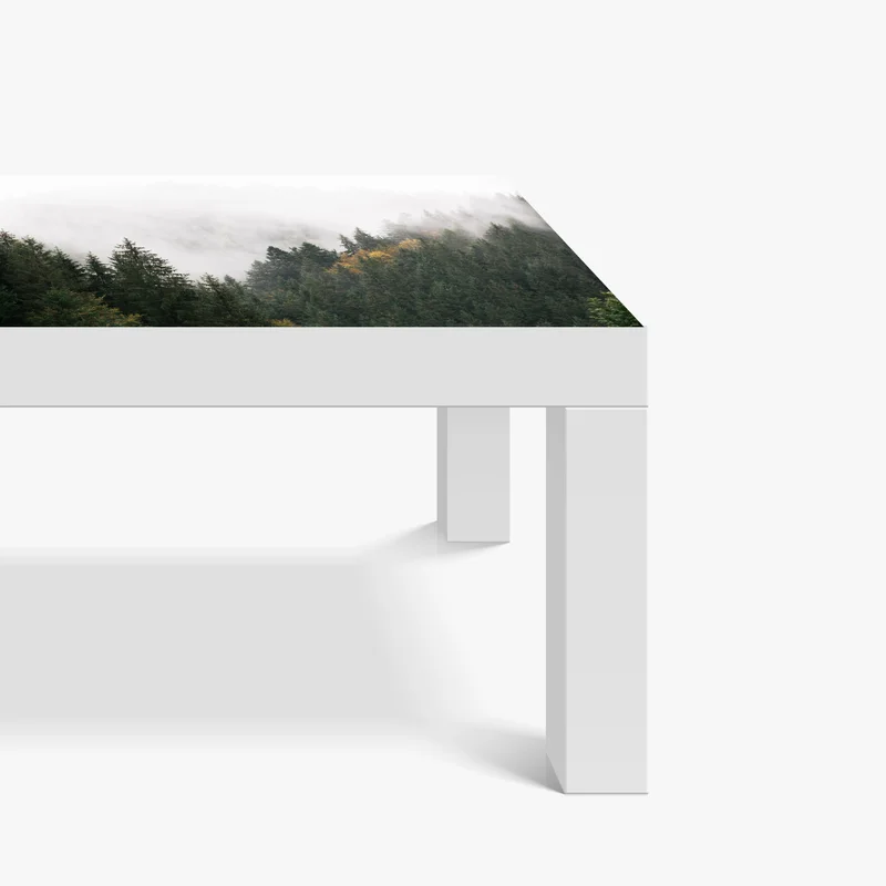 Tischaufkleber und Schreibtischaufkleber nebliger bergwald im dunst