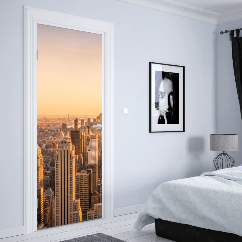 Türaufkleber goldener sonnenuntergang über der skyline von New York