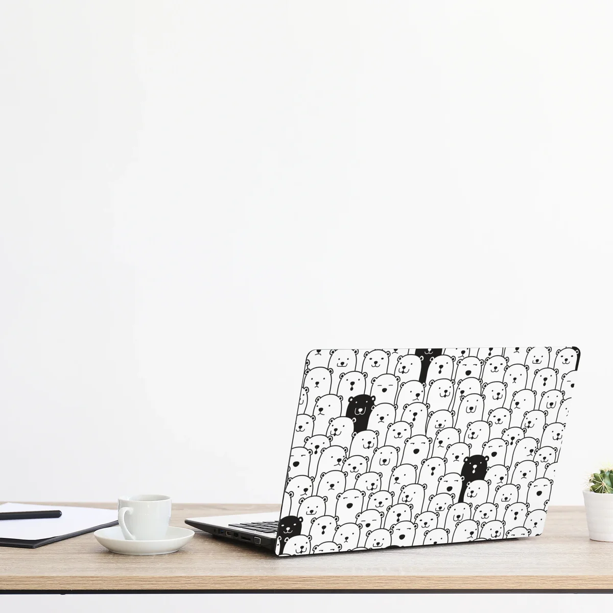 Naklejka na laptopa uroczy wzór z misiami Naklejka na laptopa uroczy wzór z misiami