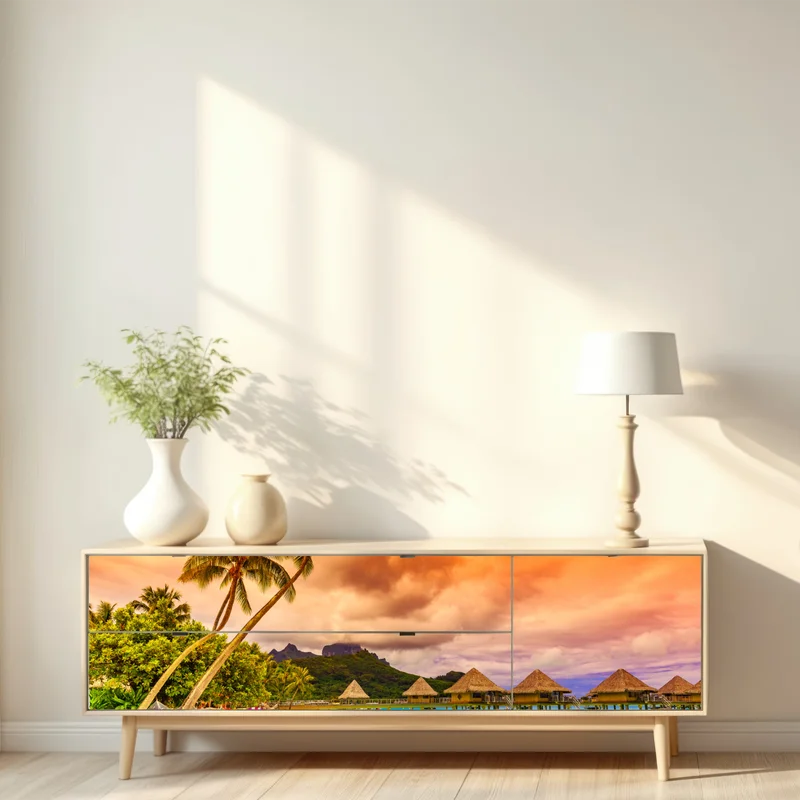 Repositionierbarer Aufkleber sonnenuntergang in Bora Bora über wasserbungalows