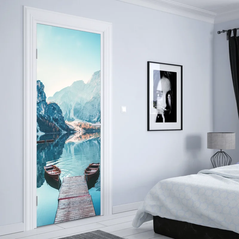 Türaufkleber ruhiger morgen am Pragser Wildsee, Dolomiten