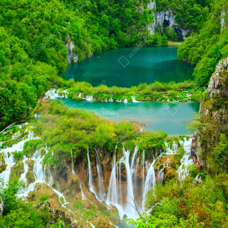 Türaufkleber üppiger wasserfall und türkise seen Türaufkleber üppiger wasserfall und türkise seen
