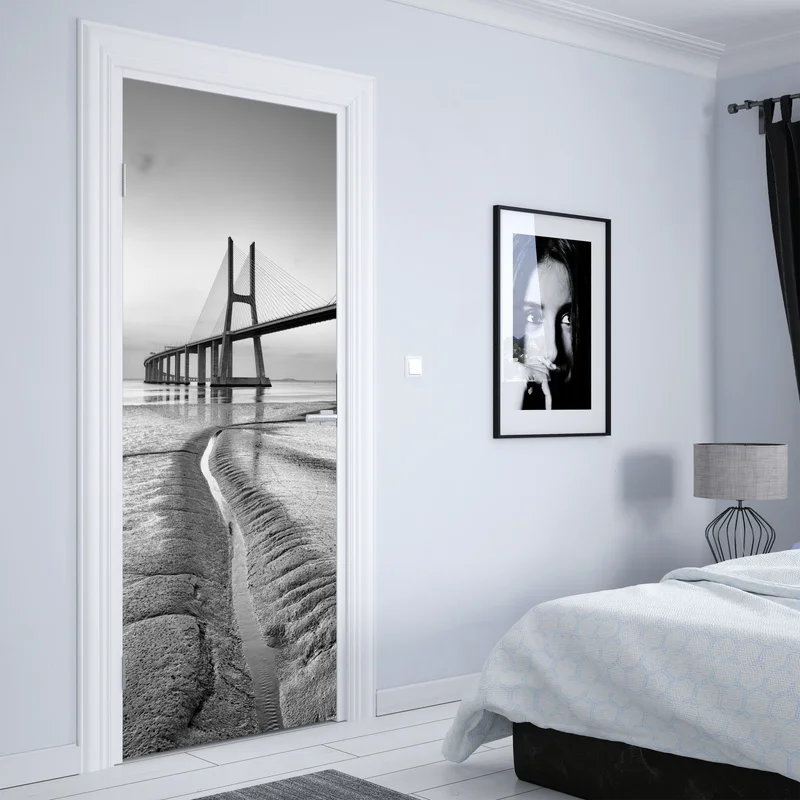 Türaufkleber minimalistische seilbrücke in monochrom Türaufkleber minimalistische seilbrücke in monochrom