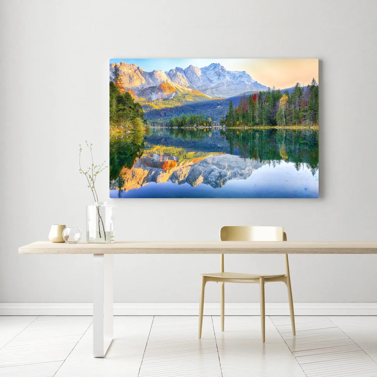 Leinwandbild herbstliche spiegelung am Eibsee bei Zugspitze Leinwandbild herbstliche spiegelung am Eibsee bei Zugspitze