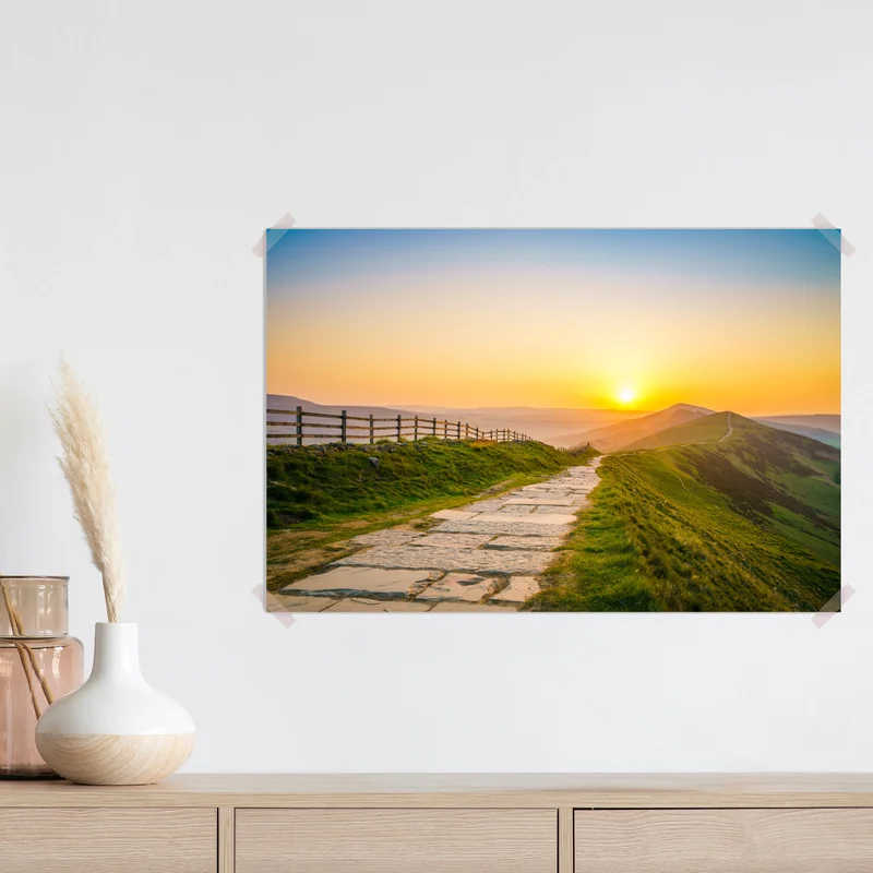 Poster sonnenbeschienener gebirgskamm bei sonnenaufgang Poster sonnenbeschienener gebirgskamm bei sonnenaufgang