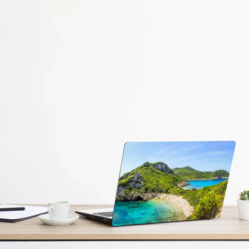 Naklejka na laptopa turkusowa zatoka na wyspie