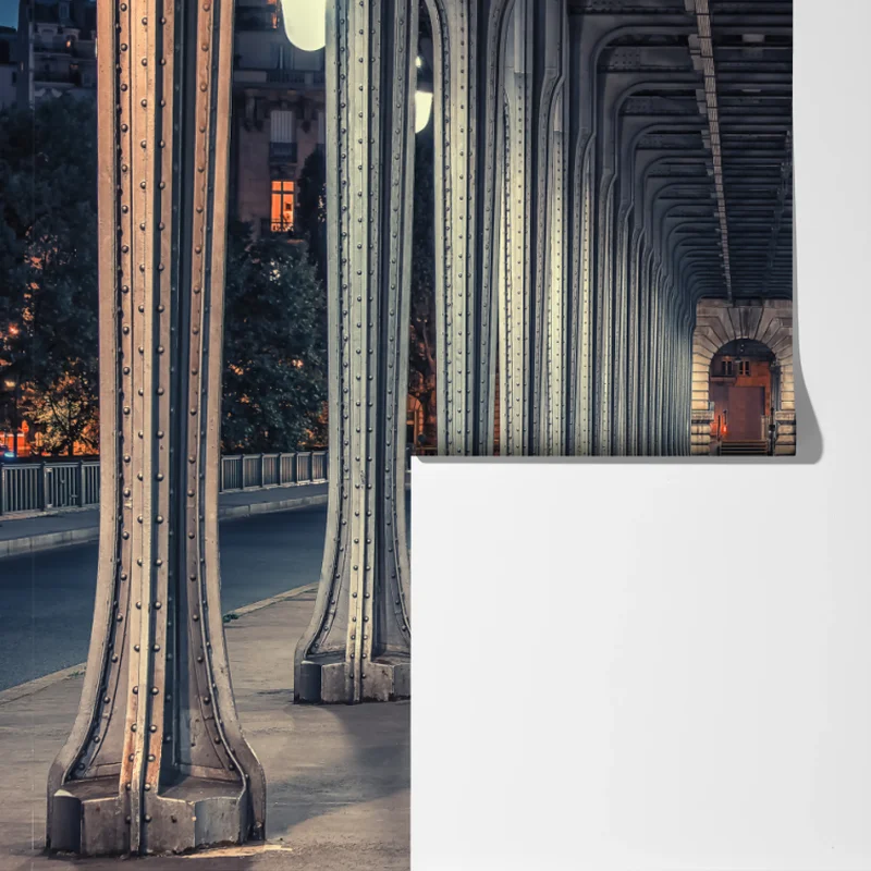 Fototapeta symetryczny korytarz stalowego mostu nocą Fototapeta symetryczny korytarz stalowego mostu nocą