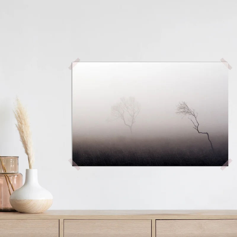 Poster kahle Bäume im dichten Nebel, Peak District National Park, Derbyshire, England • Poster bei Wallnifity® Poster kahle Bäume im dichten Nebel, Peak District National Park, Derbyshire, England • Poster bei Wallnifity®