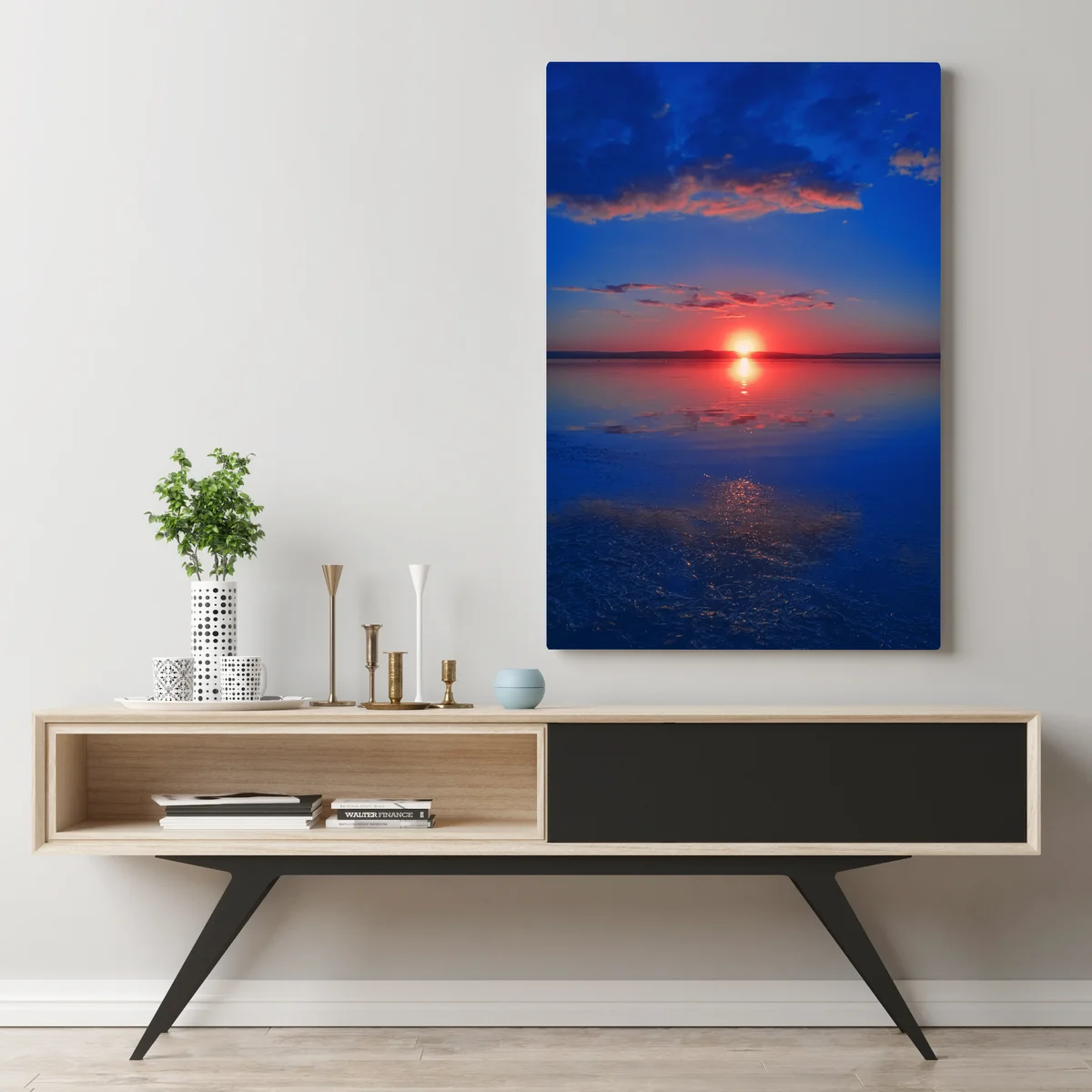 Leinwandbild sonnenuntergang über ruhigem meer mit lebendiger spiegelung Leinwandbild sonnenuntergang über ruhigem meer mit lebendiger spiegelung