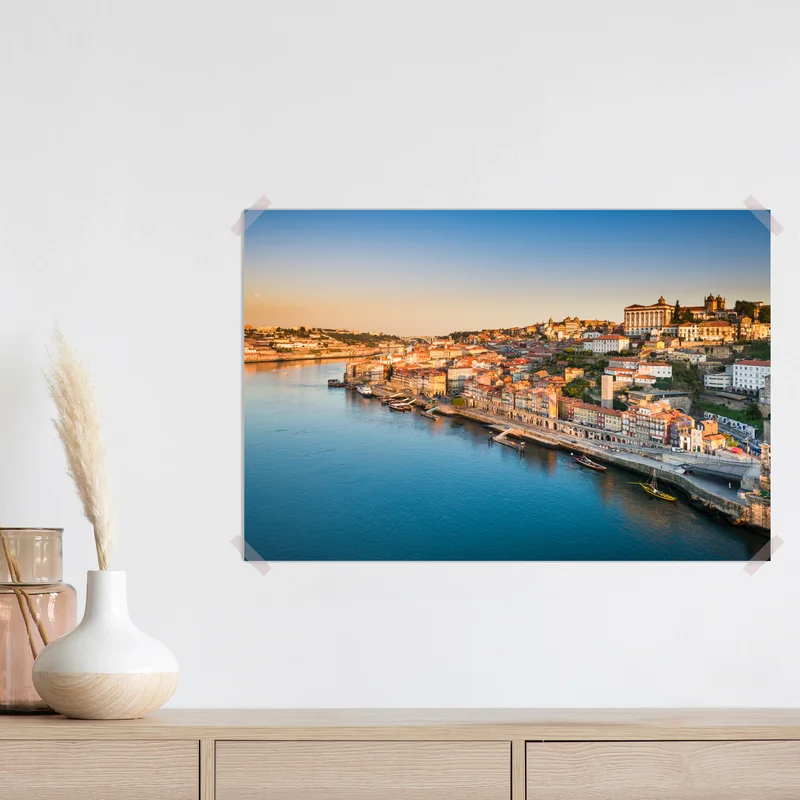 Poster sonnige Porto ufer-skyline im goldenen licht Poster sonnige Porto ufer-skyline im goldenen licht
