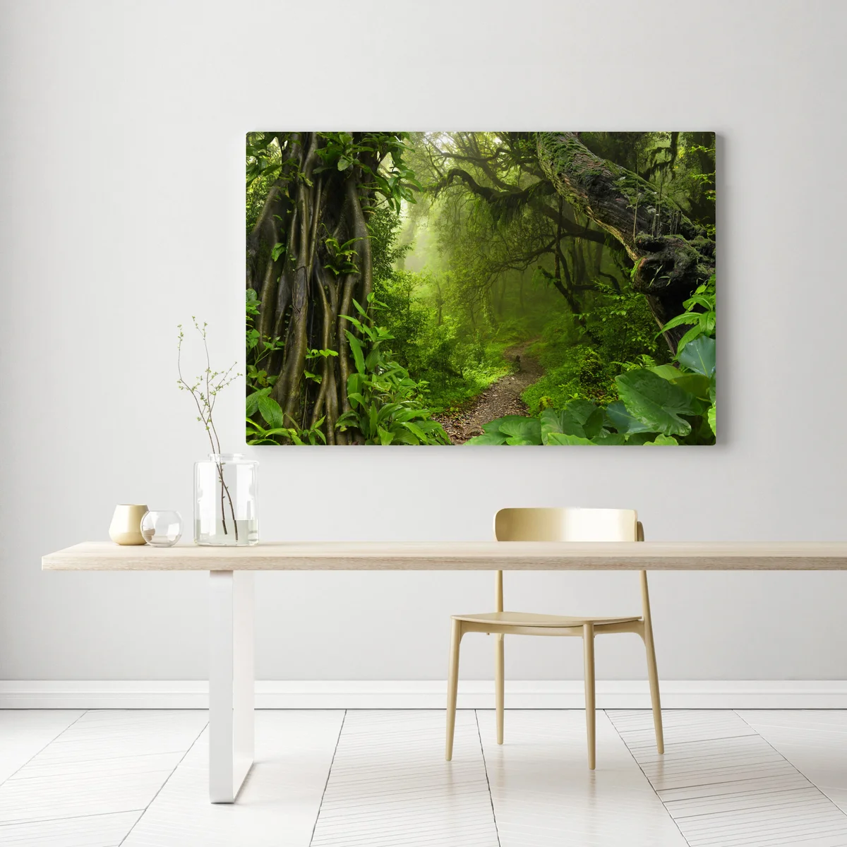 Leinwandbild üppiger nebliger waldpfad Leinwandbild üppiger nebliger waldpfad