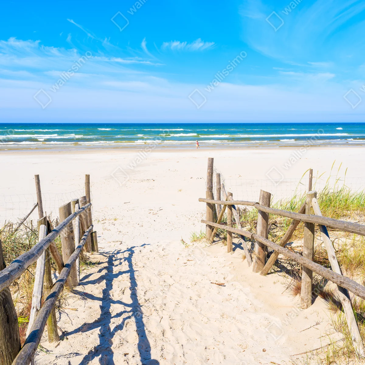 Leinwandbild eingang zum Strand von Debki an der Ostsee • Leinwandbilder bei Wallnifity® Leinwandbild eingang zum Strand von Debki an der Ostsee • Leinwandbilder bei Wallnifity®