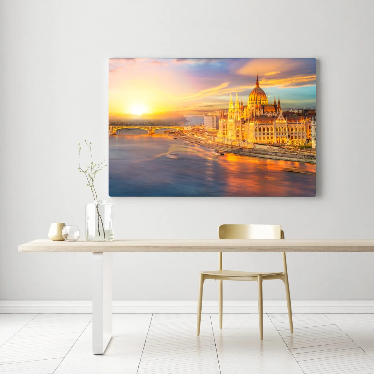 Leinwandbild goldener sonnenuntergang über dem parlament von Budapest Leinwandbild goldener sonnenuntergang über dem parlament von Budapest