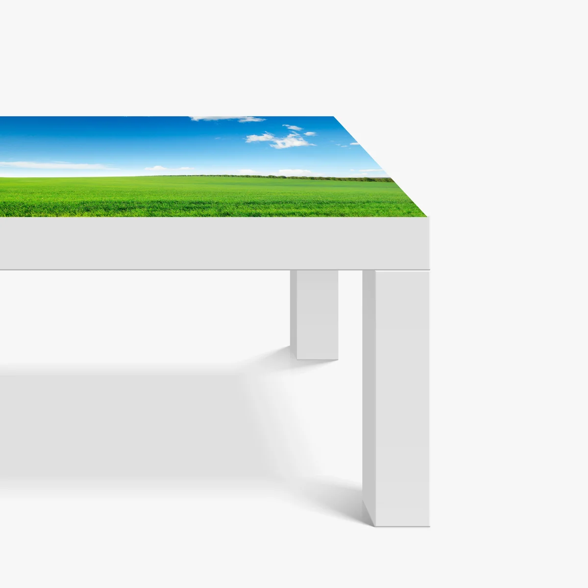 Tischaufkleber und Schreibtischaufkleber ruhige grüne wiese unter blauem himmel Tischaufkleber und Schreibtischaufkleber ruhige grüne wiese unter blauem himmel