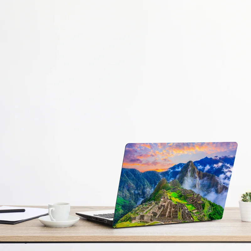 Naklejka na laptopa zachód słońca nad Machu Picchu starożytna Inkaska cytadela