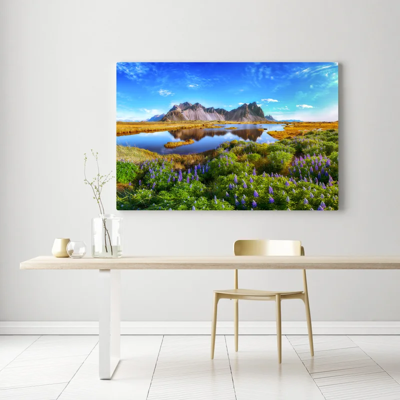 Leinwandbild lupinenwiese am Vestrahorn, Island Leinwandbild lupinenwiese am Vestrahorn, Island