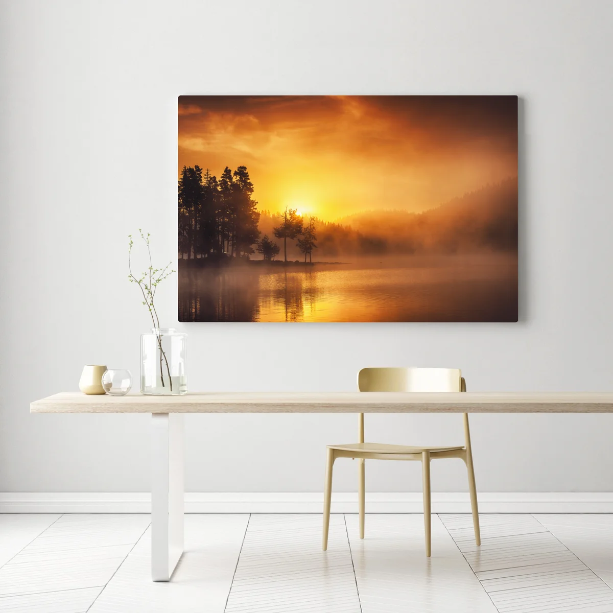 Leinwandbild goldener sonnenaufgang über dem nebligen see Leinwandbild goldener sonnenaufgang über dem nebligen see