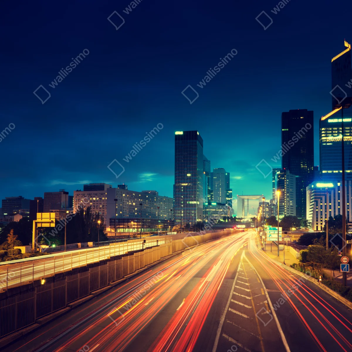 Tischaufkleber und Schreibtischaufkleber La Défense skyline bei dämmerung Tischaufkleber und Schreibtischaufkleber La Défense skyline bei dämmerung