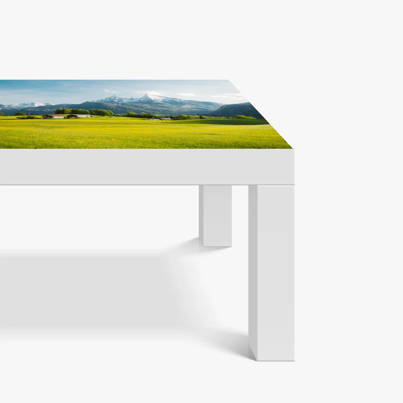 Tischaufkleber und Schreibtischaufkleber alpwiese unter schneebedeckten gipfeln